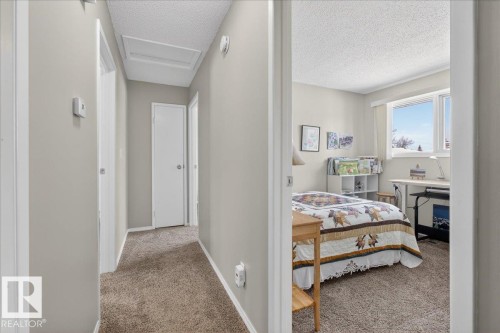 8711 22 Avenue, Edmonton, AB - Indoor Photo Showing Bedroom