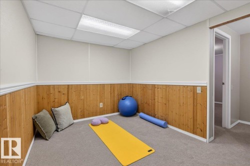 8711 22 Avenue, Edmonton, AB - Indoor