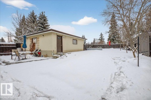 8711 22 Avenue, Edmonton, AB - Outdoor