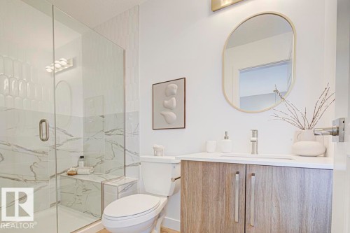 18717 18A Avenue, Edmonton, AB - Indoor Photo Showing Bathroom