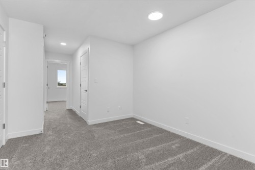 18717 18A Avenue Nw, Edmonton, AB - Indoor Photo Showing Other Room