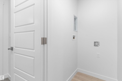 18717 18A Avenue Nw, Edmonton, AB - Indoor Photo Showing Other Room