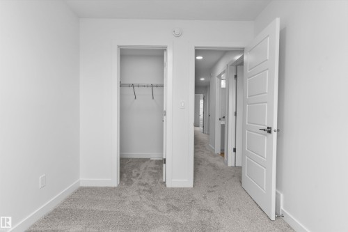 18717 18A Avenue Nw, Edmonton, AB - Indoor Photo Showing Other Room