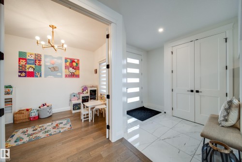 35 Elwyck Gate, Spruce Grove, AB - Indoor Photo Showing Other Room