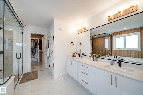 35 Elwyck Gate, Spruce Grove, AB - Indoor Photo Showing Bathroom