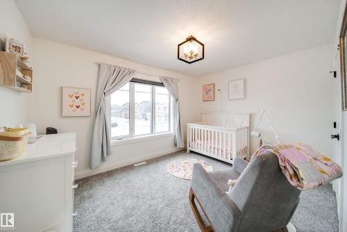 35 Elwyck Gate, Spruce Grove, AB - Indoor Photo Showing Other Room