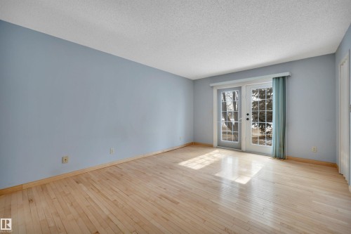 4611 41 Avenue, Beaumont, AB - Indoor Photo Showing Other Room