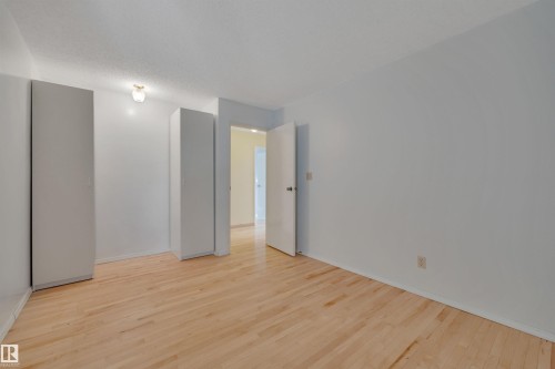 4611 41 Avenue, Beaumont, AB - Indoor Photo Showing Other Room