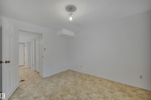 4611 41 Avenue, Beaumont, AB - Indoor Photo Showing Other Room