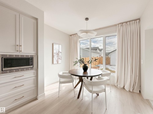 278 Jensen Lakes Boulevard, St. Albert, AB - Indoor Photo Showing Dining Room