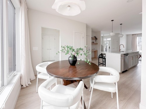 278 Jensen Lakes Boulevard, St. Albert, AB - Indoor Photo Showing Dining Room