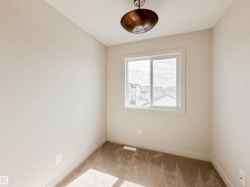 278 Jensen Lakes Boulevard, St. Albert, AB - Indoor Photo Showing Other Room