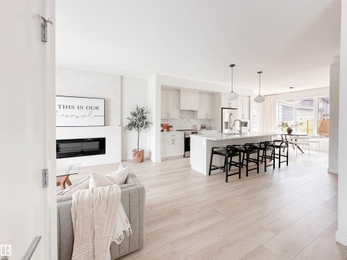 278 Jensen Lakes Boulevard, St. Albert, AB - Indoor