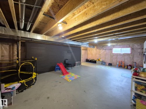 5429 Crabapple Loop, Edmonton, AB - Indoor Photo Showing Basement
