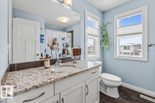 17963 78 Street, Edmonton, AB - Indoor Photo Showing Bathroom
