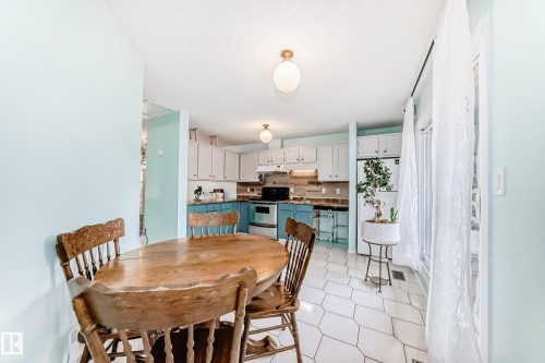 14159 26 Street, Edmonton, AB - Indoor Photo Showing Dining Room