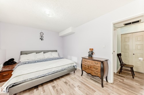 14159 26 Street, Edmonton, AB - Indoor Photo Showing Bedroom