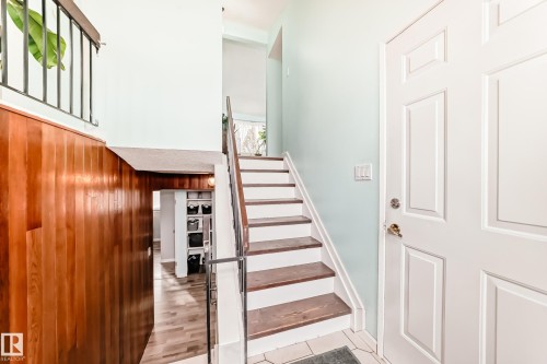 14159 26 Street, Edmonton, AB - Indoor Photo Showing Other Room