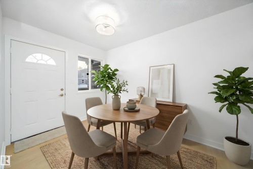 1576 Mill Woods Road E, Edmonton, AB - Indoor Photo Showing Dining Room