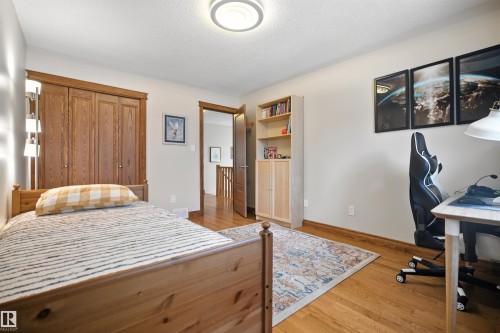 4632 151 Street Nw, Edmonton, AB - Indoor Photo Showing Other Room