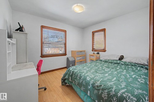 12140 91 Street, Edmonton, AB - Indoor Photo Showing Bedroom