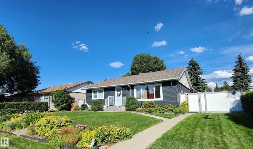 10655 52 Street, Edmonton, AB - Outdoor