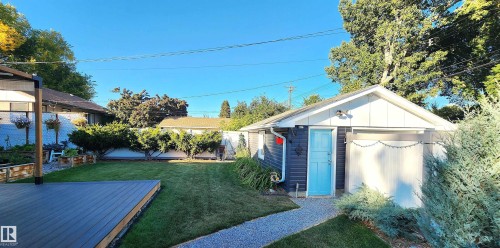 10655 52 Street, Edmonton, AB - Outdoor