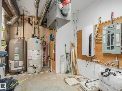 876 Hodgins Road, Edmonton, AB - Indoor Photo Showing Basement