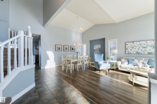 462 Ormsby Road W, Edmonton, AB - Indoor