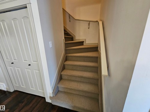 2911 15 Street, Edmonton, AB - Indoor Photo Showing Other Room