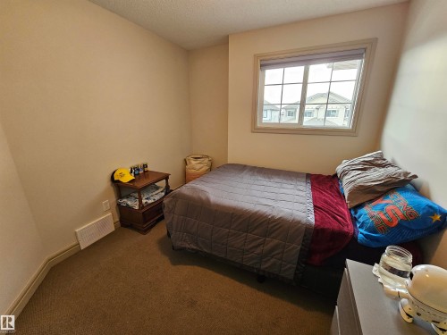 2911 15 Street, Edmonton, AB - Indoor Photo Showing Bedroom