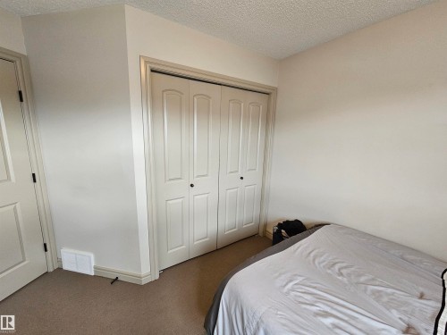 2911 15 Street, Edmonton, AB - Indoor Photo Showing Bedroom