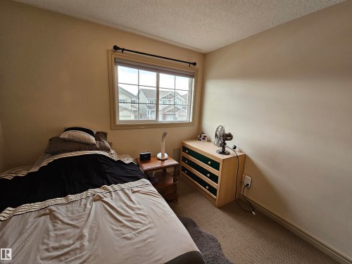 2911 15 Street, Edmonton, AB - Indoor Photo Showing Bedroom