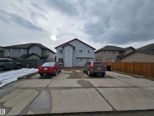 2911 15 Street, Edmonton, AB - Outdoor