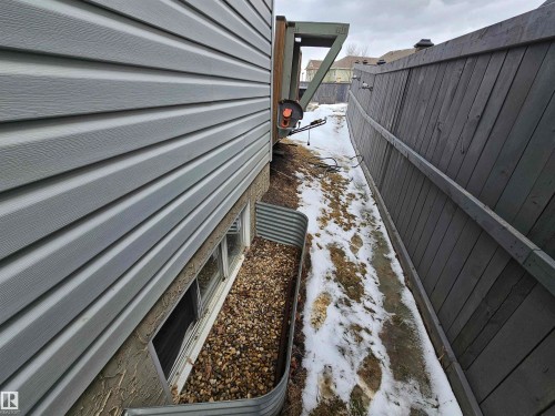 2911 15 Street, Edmonton, AB - Outdoor