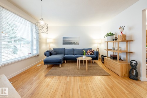 14611 115 Street, Edmonton, AB - Indoor