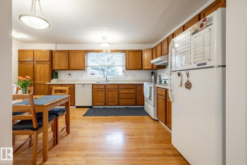 14611 115 Street, Edmonton, AB - Indoor Photo Showing Kitchen