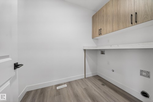 2010 Collip Crescent, Edmonton, AB - Indoor Photo Showing Other Room