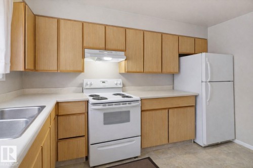 53 1904 48 Street, Edmonton, AB - Indoor Photo Showing Kitchen With Double Sink