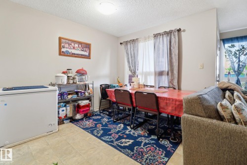 53 1904 48 Street, Edmonton, AB - Indoor
