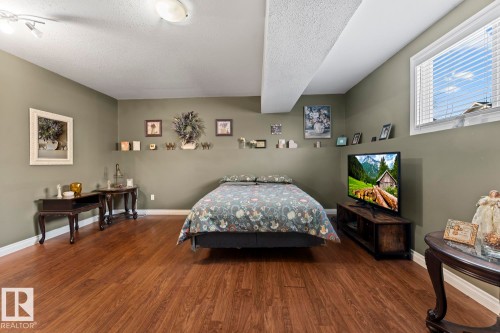 2908 Goldenrod Gate, Cold Lake, AB - Indoor Photo Showing Bedroom