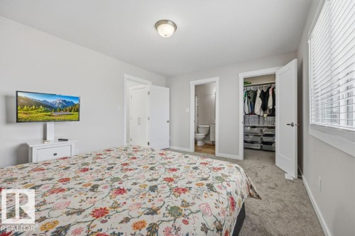 21360 90 Avenue, Edmonton, AB - Indoor Photo Showing Bedroom