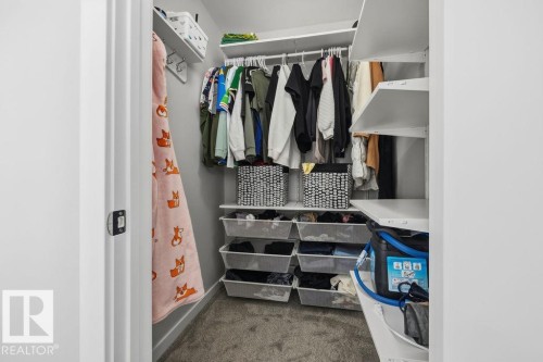 21360 90 Avenue, Edmonton, AB - Indoor With Storage