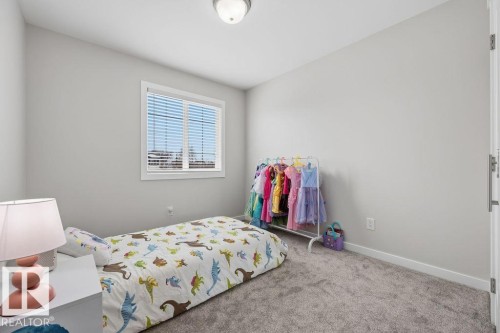 21360 90 Avenue, Edmonton, AB - Indoor Photo Showing Bedroom