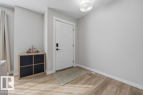 21360 90 Avenue, Edmonton, AB - Indoor Photo Showing Other Room