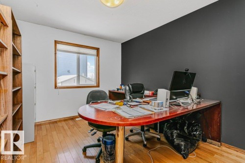 37 Wedgewood, Fort Saskatchewan, AB - Indoor Photo Showing Office