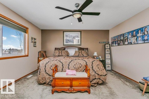 37 Wedgewood, Fort Saskatchewan, AB - Indoor Photo Showing Bedroom
