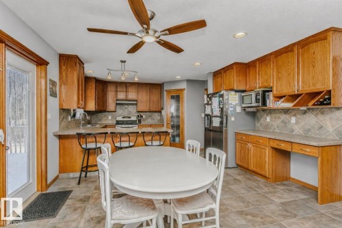 37 Wedgewood, Fort Saskatchewan, AB - Indoor