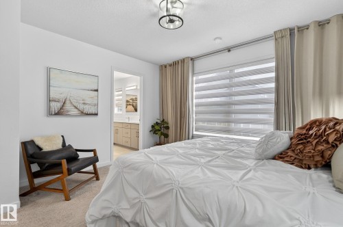 1091 Secord Promenade, Edmonton, AB - Indoor Photo Showing Bedroom