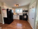 21 Elizabeth Drive, Fort Saskatchewan, AB  - Indoor Photo Showing Kitchen 